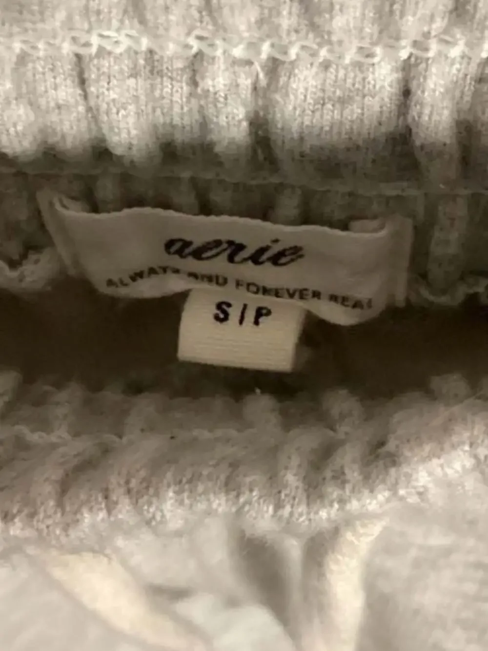 Aerie Take It Easy Heather Gray Sweat Shorts - Picture 2 of 3